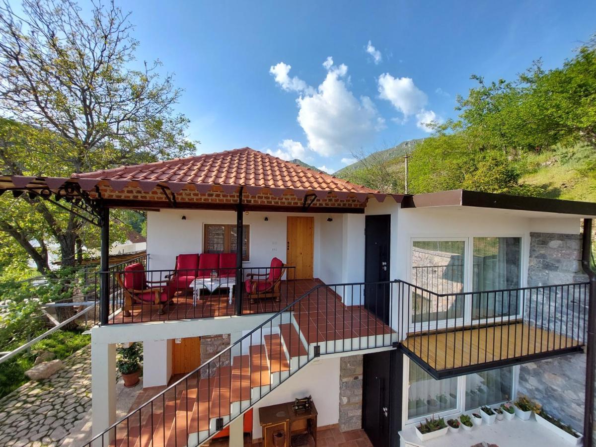 Vila Rira - Rrajce, Shebenik Perrenjas Exterior photo